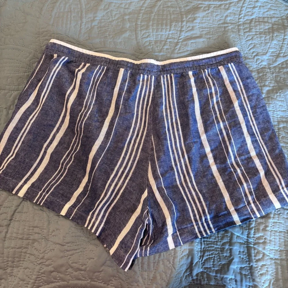 Nautica Blue and White Striped Linen Blend Athletic Shorts - Picture 10 of 10